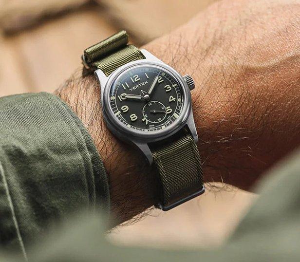 Vertex Watches — Store screenshots 3